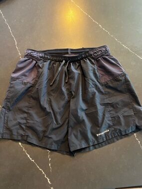 Patagonia Women's Black and Gray Athletic Shorts